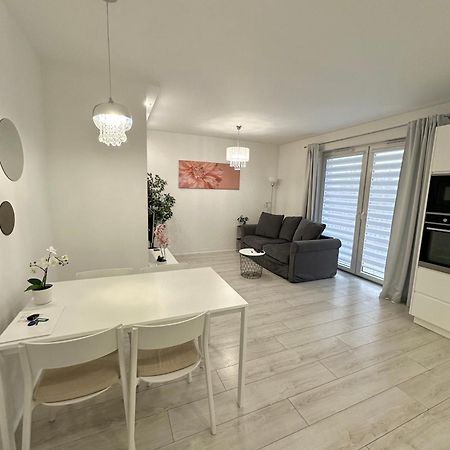 Flat4You II Poznań Kültér fotó