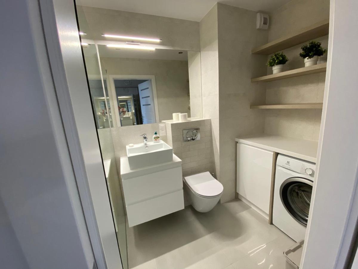 Flat4You II Poznań Kültér fotó